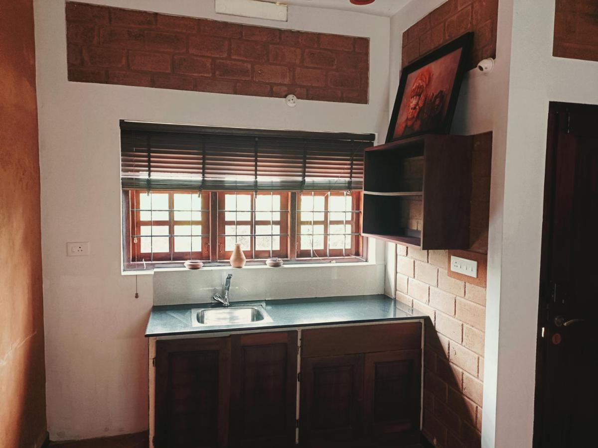 Gouri'S Homestay バルカラ エクステリア 写真